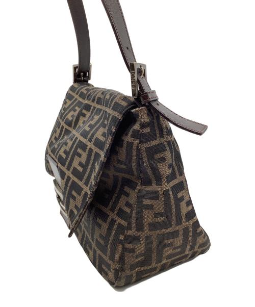 FENDI（フェンディ）FENDI (フェンディ) ショルダーバッグ ブラウンの古着・服飾アイテム