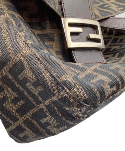 FENDI（フェンディ）FENDI (フェンディ) ショルダーバッグ ブラウンの古着・服飾アイテム