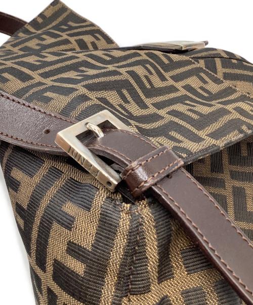 FENDI（フェンディ）FENDI (フェンディ) ショルダーバッグ ブラウンの古着・服飾アイテム