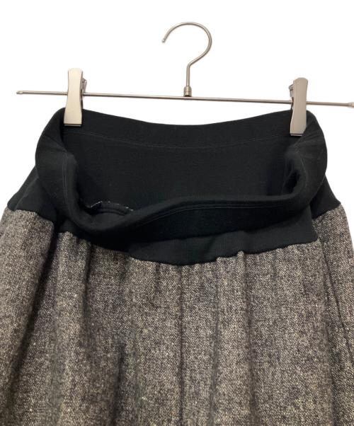 BEARDSLEY（ビアズリー）BEARDSLEY (ビアズリー) カラーネップツイードウールパンツ グレー サイズ:2の古着・服飾アイテム