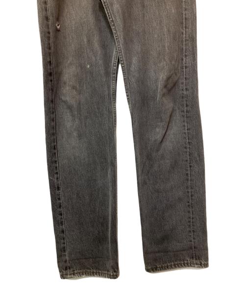LEVI'S（リーバイス）LEVI'S (リーバイス) デニムパンツ グレー サイズ:W30の古着・服飾アイテム