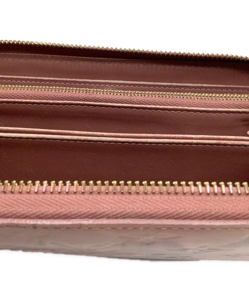 LOUIS VUITTON（ルイ ヴィトン）LOUIS VUITTON (ルイ ヴィトン) ヴェルニ イカットフラワー　ジッピーウォレット ローズヴェルール　長財布 ピンクの古着・服飾アイテム