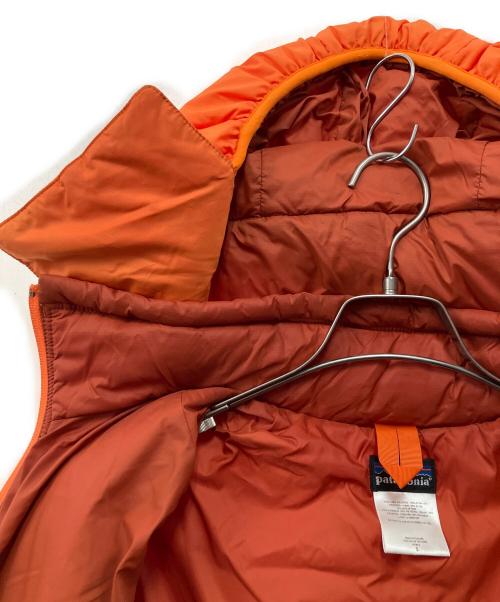 Patagonia（パタゴニア）Patagonia (パタゴニア) パフジャケット オレンジ サイズ:Sの古着・服飾アイテム