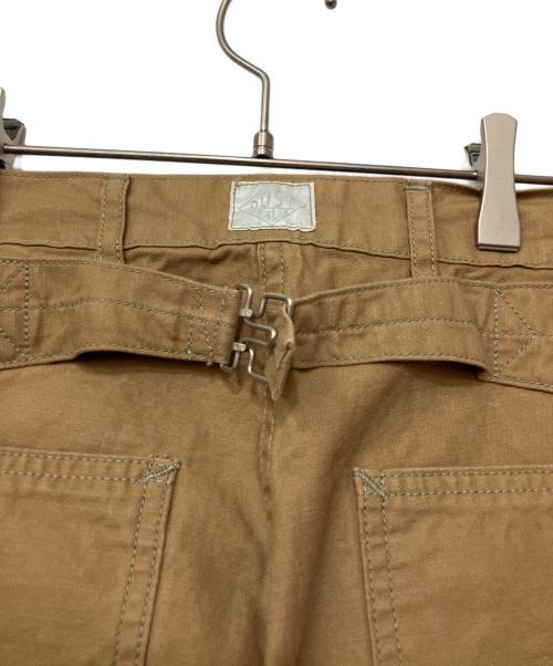 POST O'ALLS（ポストオーバーオールズ）POST O'ALLS (ポストオーバーオールズ) パンツ ブラウン サイズ:M 未使用品の古着・服飾アイテム