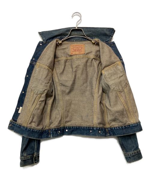 LEVI'S（リーバイス）LEVI'S (リーバイス) 復刻トラッカージャケット ブルー サイズ:34の古着・服飾アイテム