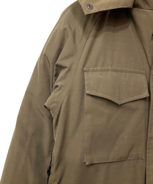 CANADA GOOSE（カナダグース）CANADA GOOSE (カナダグース) ダウンジャケット ベージュ サイズ:Sの古着・服飾アイテム