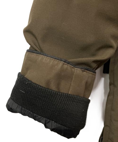 CANADA GOOSE（カナダグース）CANADA GOOSE (カナダグース) ダウンジャケット ベージュ サイズ:Sの古着・服飾アイテム