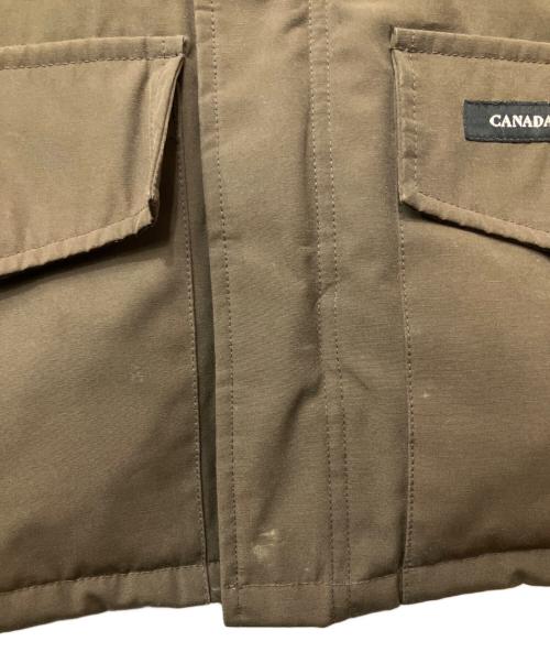 CANADA GOOSE（カナダグース）CANADA GOOSE (カナダグース) ダウンジャケット ベージュ サイズ:Sの古着・服飾アイテム