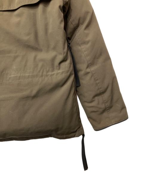 CANADA GOOSE（カナダグース）CANADA GOOSE (カナダグース) ダウンジャケット ベージュ サイズ:Sの古着・服飾アイテム
