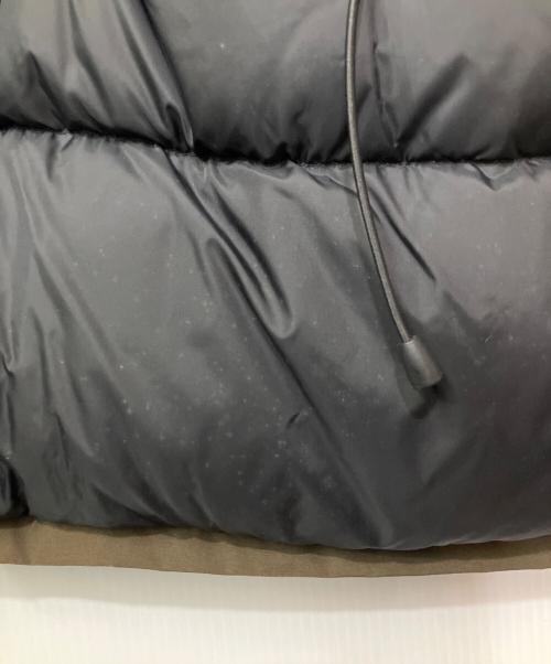 CANADA GOOSE（カナダグース）CANADA GOOSE (カナダグース) ダウンジャケット ベージュ サイズ:Sの古着・服飾アイテム