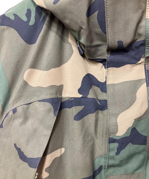 THE NORTH FACE（ザ ノース フェイス）THE NORTH FACE (ザ ノース フェイス) ナイロンジャケット カーキ×ブラウン サイズ:Sの古着・服飾アイテム