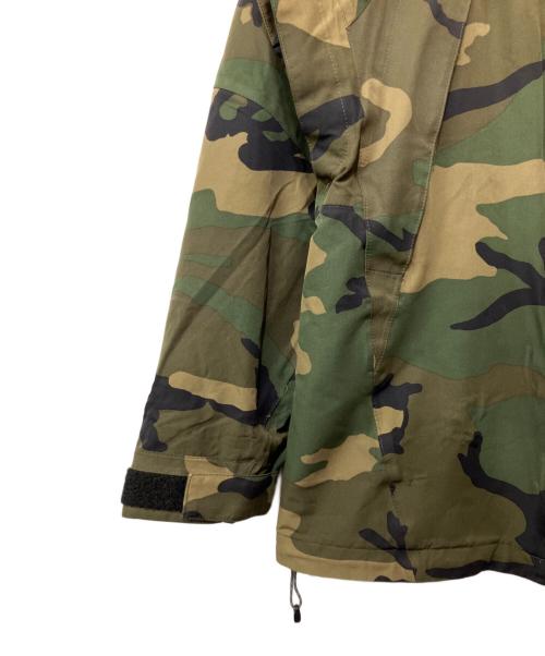 THE NORTH FACE（ザ ノース フェイス）THE NORTH FACE (ザ ノース フェイス) ナイロンジャケット カーキ×ブラウン サイズ:Sの古着・服飾アイテム