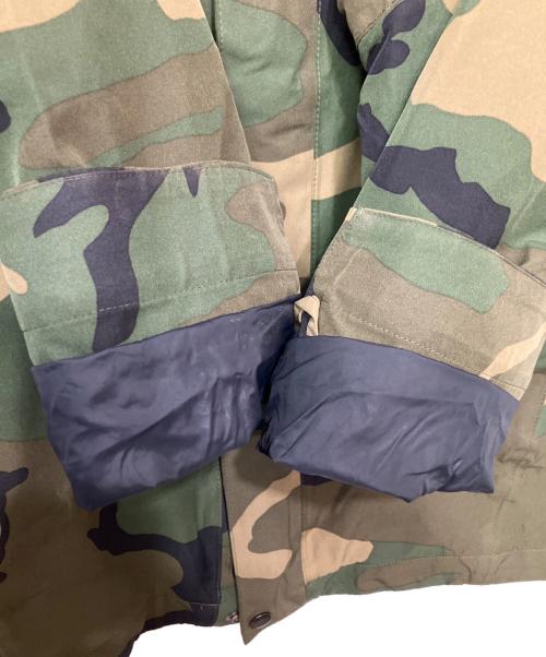 THE NORTH FACE（ザ ノース フェイス）THE NORTH FACE (ザ ノース フェイス) ナイロンジャケット カーキ×ブラウン サイズ:Sの古着・服飾アイテム