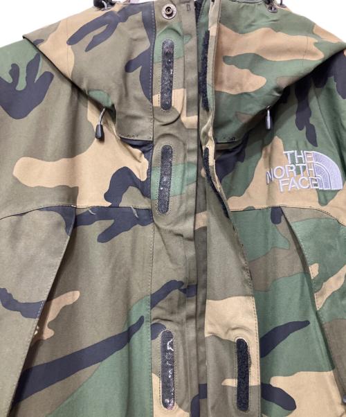 THE NORTH FACE（ザ ノース フェイス）THE NORTH FACE (ザ ノース フェイス) ナイロンジャケット カーキ×ブラウン サイズ:Sの古着・服飾アイテム