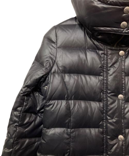 BURBERRY BLUE LABEL（バーバリーロンドンブルーレーベル）BURBERRY BLUE LABEL (バーバリーロンドンブルーレーベル) ダウンコート ブラック サイズ:38の古着・服飾アイテム