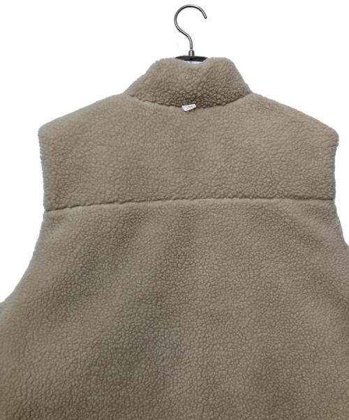 Patagonia（パタゴニア）Patagonia (パタゴニア) リバーシブル・ビビー・ダウン・ベスト ベージュ サイズ:XLの古着・服飾アイテム