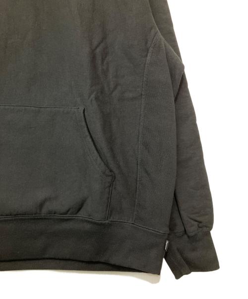 SUPREME（シュプリーム）Supreme (シュプリーム) プルオーバーパーカー ブラック サイズ:Lの古着・服飾アイテム