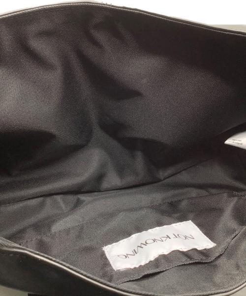 NOT KNOWING（ノットノーイング）NOT KNOWING (ノットノーイング) ワンショルダーバッグ ブラックの古着・服飾アイテム