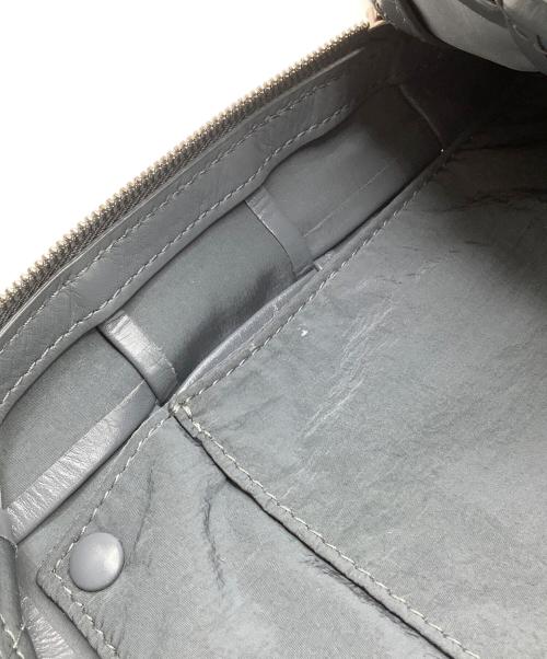 BOTTEGA VENETA（ボッテガベネタ）BOTTEGA VENETA (ボッテガベネタ) カセット スリングバッグ グレーの古着・服飾アイテム
