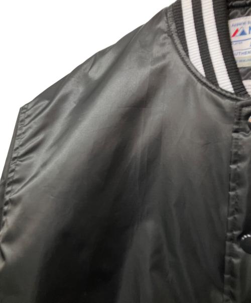 Liberaiders（リベレイダース）Liberaiders (リベレイダース) Majestic (マジェスティック) スタジアムジャケット ブラック サイズ:Mの古着・服飾アイテム