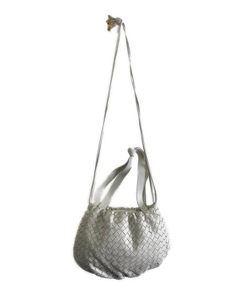 BOTTEGA VENETA（ボッテガベネタ）BOTTEGA VENETA (ボッテガベネタ) ハンドバッグ ホワイトの古着・服飾アイテム