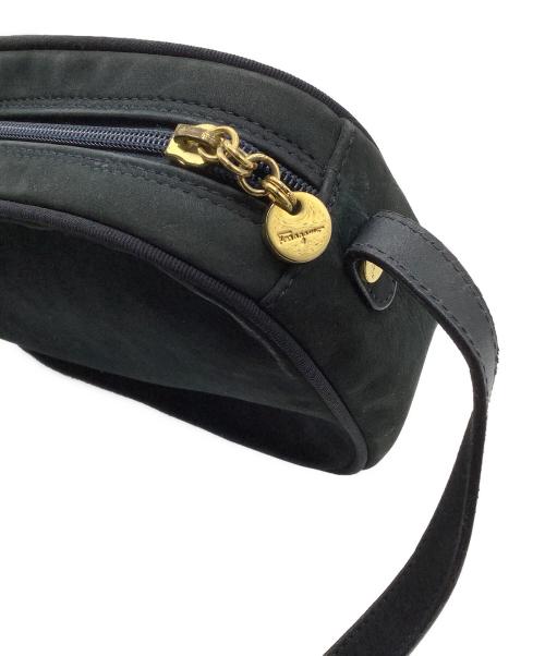 Salvatore Ferragamo（サルヴァトーレ フェラガモ）Salvatore Ferragamo (サルヴァトーレ フェラガモ) ショルダーバッグの古着・服飾アイテム