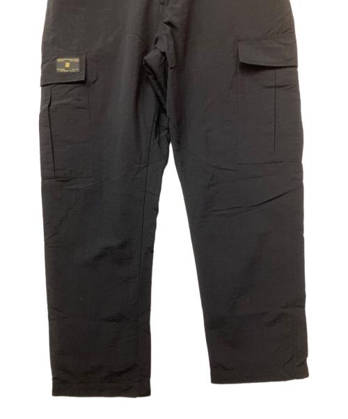 UNDEFEATED（アンディフィーテッド）UNDEFEATED (アンディフィーテッド) NYLON CARGO PANT ブラック サイズ:XLの古着・服飾アイテム