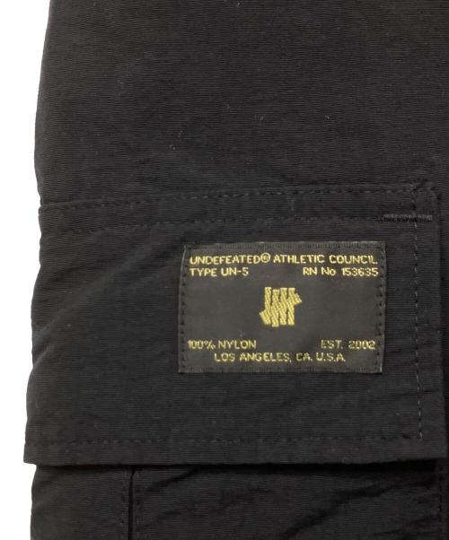 UNDEFEATED（アンディフィーテッド）UNDEFEATED (アンディフィーテッド) NYLON CARGO PANT ブラック サイズ:XLの古着・服飾アイテム