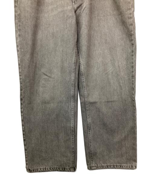 LEVI'S（リーバイス）LEVI'S (リーバイス) デニムパンツ グレー サイズ:W36の古着・服飾アイテム