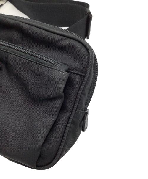 PRADA（プラダ）PRADA (プラダ) Re-Nylon xサフィアーノレザー ベルトバッグの古着・服飾アイテム