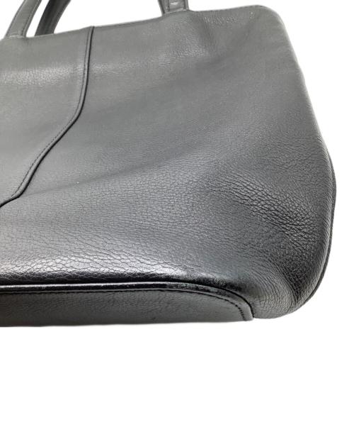 BURBERRY（バーバリー）BURBERRY (バーバリー) トートバッグ ブラックの古着・服飾アイテム