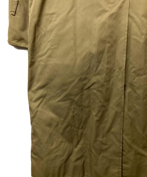 Burberry's（バーバリーズ）Burberry's (バーバリーズ) コート カーキ サイズ:不明の古着・服飾アイテム