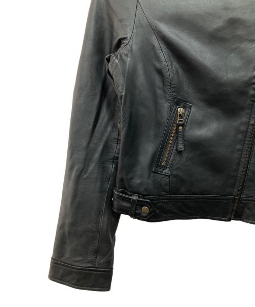 To b. by agnes b.（トゥービー バイ アニエスベー）To b. by agnes b. (トゥービー バイ アニエスベー) ライダースジャケット ブラック サイズ:Tuの古着・服飾アイテム