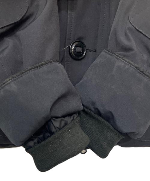 CANADA GOOSE（カナダグース）CANADA GOOSE (カナダグース) ダウンジャケット ネイビー サイズ:Lの古着・服飾アイテム