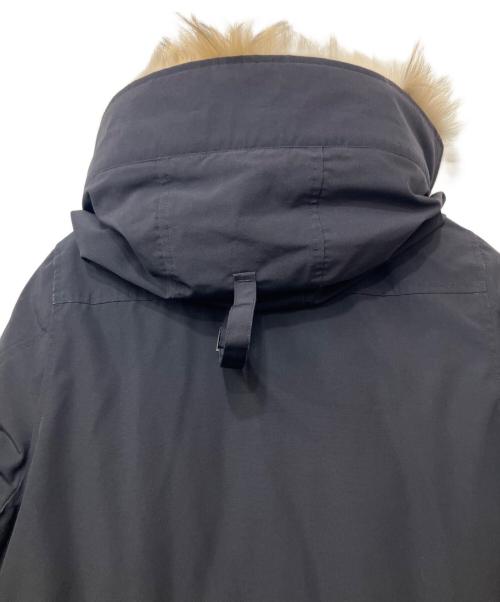 CANADA GOOSE（カナダグース）CANADA GOOSE (カナダグース) ダウンジャケット ネイビー サイズ:Lの古着・服飾アイテム