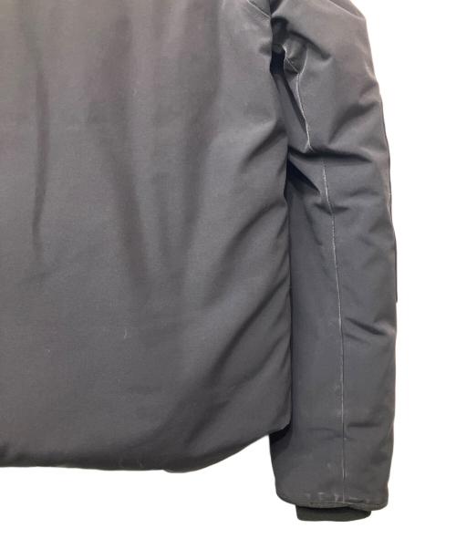 CANADA GOOSE（カナダグース）CANADA GOOSE (カナダグース) ダウンジャケット ネイビー サイズ:Lの古着・服飾アイテム