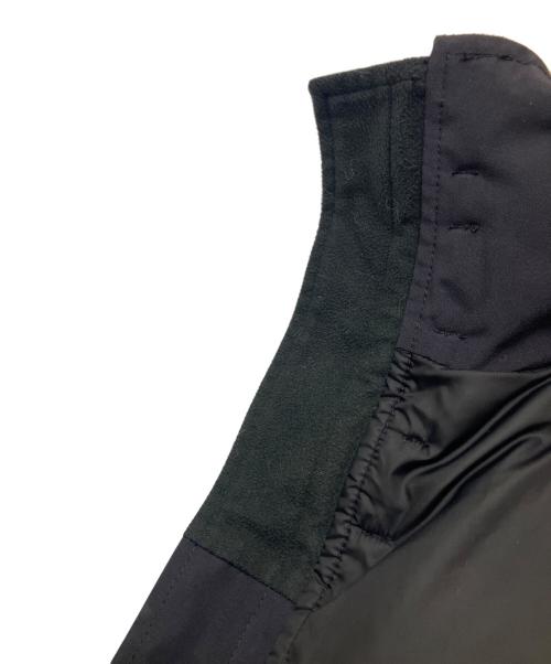 CANADA GOOSE（カナダグース）CANADA GOOSE (カナダグース) ダウンジャケット ネイビー サイズ:Lの古着・服飾アイテム