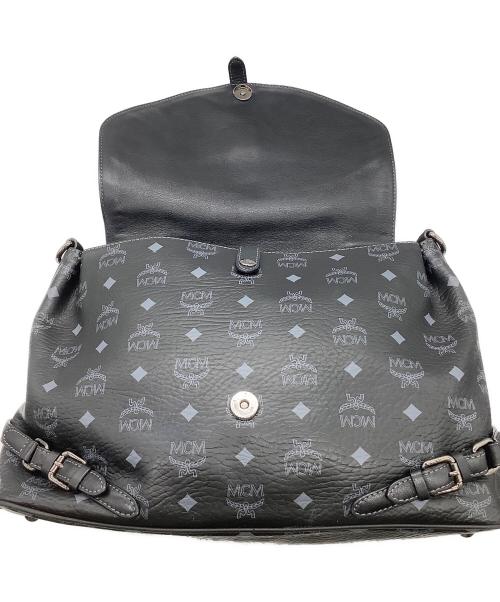 MCM（エムシーエム）MCM (エムシーエム) メッセンジャーバッグ ブラックの古着・服飾アイテム
