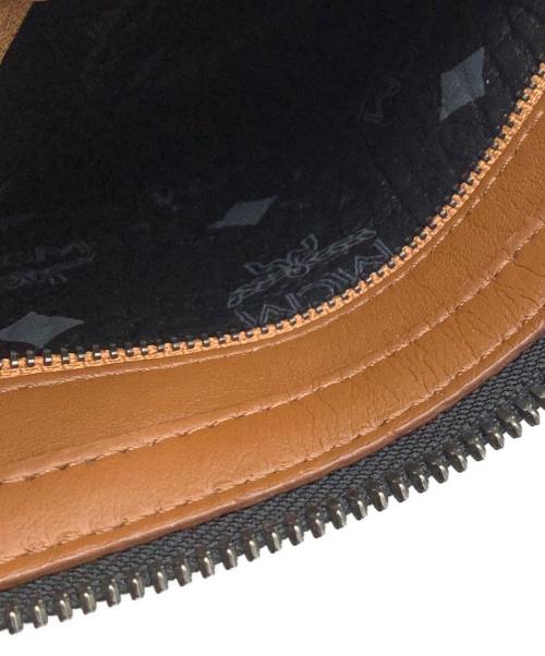 MCM（エムシーエム）MCM (エムシーエム) セカンドバッグ ブラックの古着・服飾アイテム