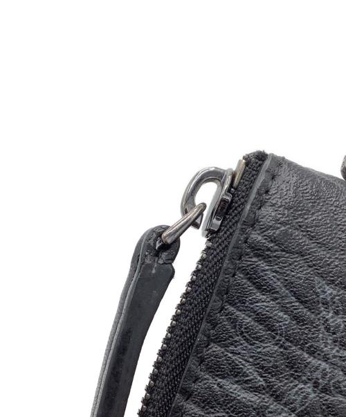 MCM（エムシーエム）MCM (エムシーエム) セカンドバッグ ブラックの古着・服飾アイテム