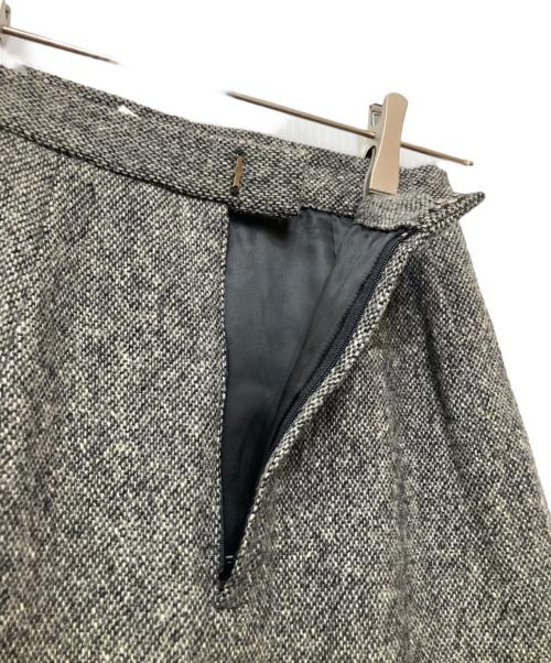 JUNYA WATANABE COMME des GARCONS（ジュンヤワタナベ コムデギャルソン）JUNYA WATANABE COMME des GARCONS ((ジュンヤワタナベ コムデギャルソン) ウールスカート グレー サイズ:Sの古着・服飾アイテム