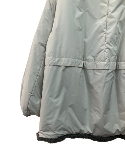 ELENDEEK（エレンディーク）ELENDEEK (エレンディーク) バーシブル ボア フリース パディング コート ホワイト サイズ:FREEの古着・服飾アイテム