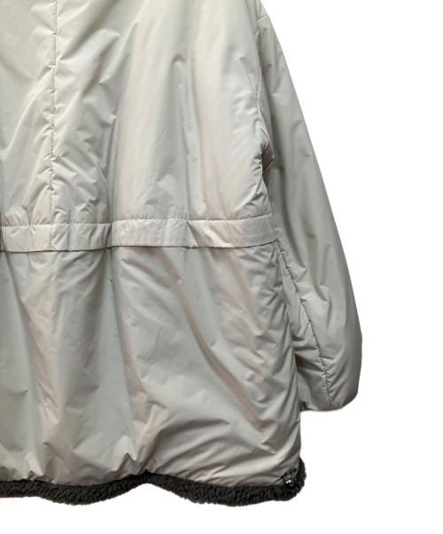 ELENDEEK（エレンディーク）ELENDEEK (エレンディーク) バーシブル ボア フリース パディング コート ホワイト サイズ:FREEの古着・服飾アイテム