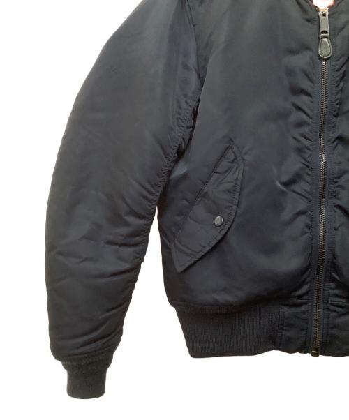 AVIREX（アヴィレックス）AVIREX (アヴィレックス) MA-1ジャケット ネイビー×オレンジ サイズ:Lの古着・服飾アイテム