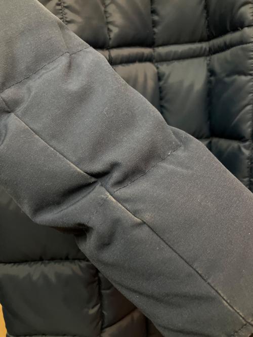 CANADA GOOSE（カナダグース）CANADA GOOSE (カナダグース) Beechwood Parka ネイビー サイズ:Mの古着・服飾アイテム