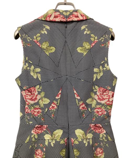 ALEXANDER McQUEEN（アレキサンダーマックイーン）ALEXANDER McQUEEN (アレキサンダーマックイーン) ノースリーブワンピース グレー サイズ:FREEの古着・服飾アイテム