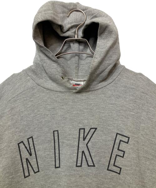 NIKE（ナイキ）NIKE (ナイキ) プルオーバーパーカー グレー サイズ:Lの古着・服飾アイテム