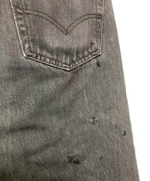 LEVI'S（リーバイス）LEVI'S (リーバイス) デニムパンツ グレー サイズ:W32の古着・服飾アイテム