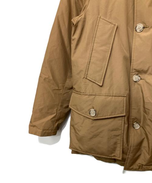 WOOLRICH（ウールリッチ）WOOLRICH (ウールリッチ) ダウンジャケット ベージュ サイズ:Sの古着・服飾アイテム