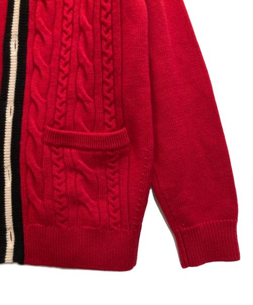 TOMORROW LAND tricot（トゥモローランド トリコ）TOMORROW LAND tricot (トゥモローランド トリコ) ウール ケーブルVネックチルデンカーディガン レッド×ブラック×ホワイト サイズ:Sの古着・服飾アイテム